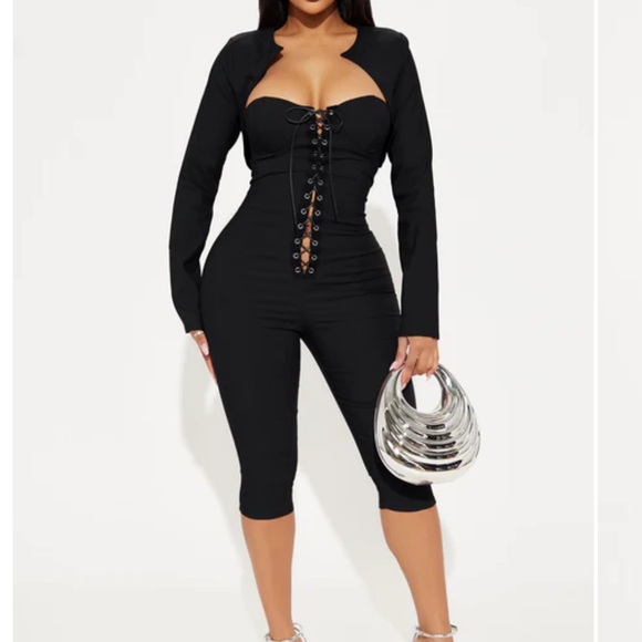 Fashion Nova Capri Jumpsuit Set - Picture 1 of 6